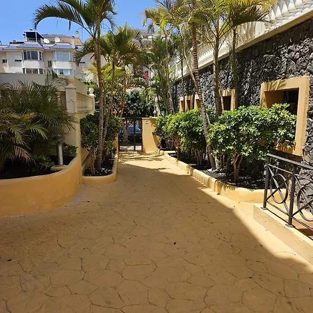 Luknary Los Cristianos (Tenerife)